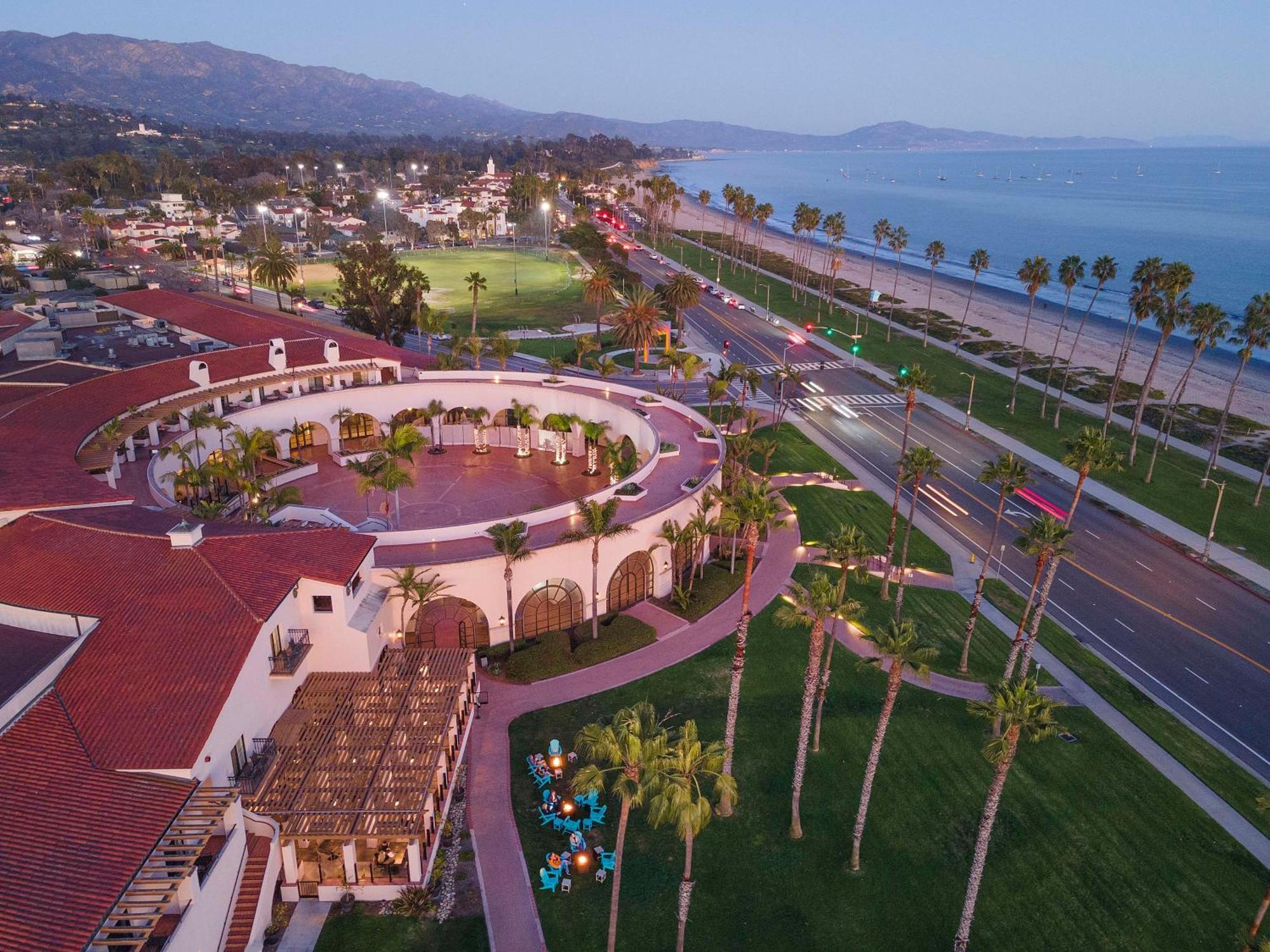 Hilton Santa Barbara Beachfront Resort Екстериор снимка