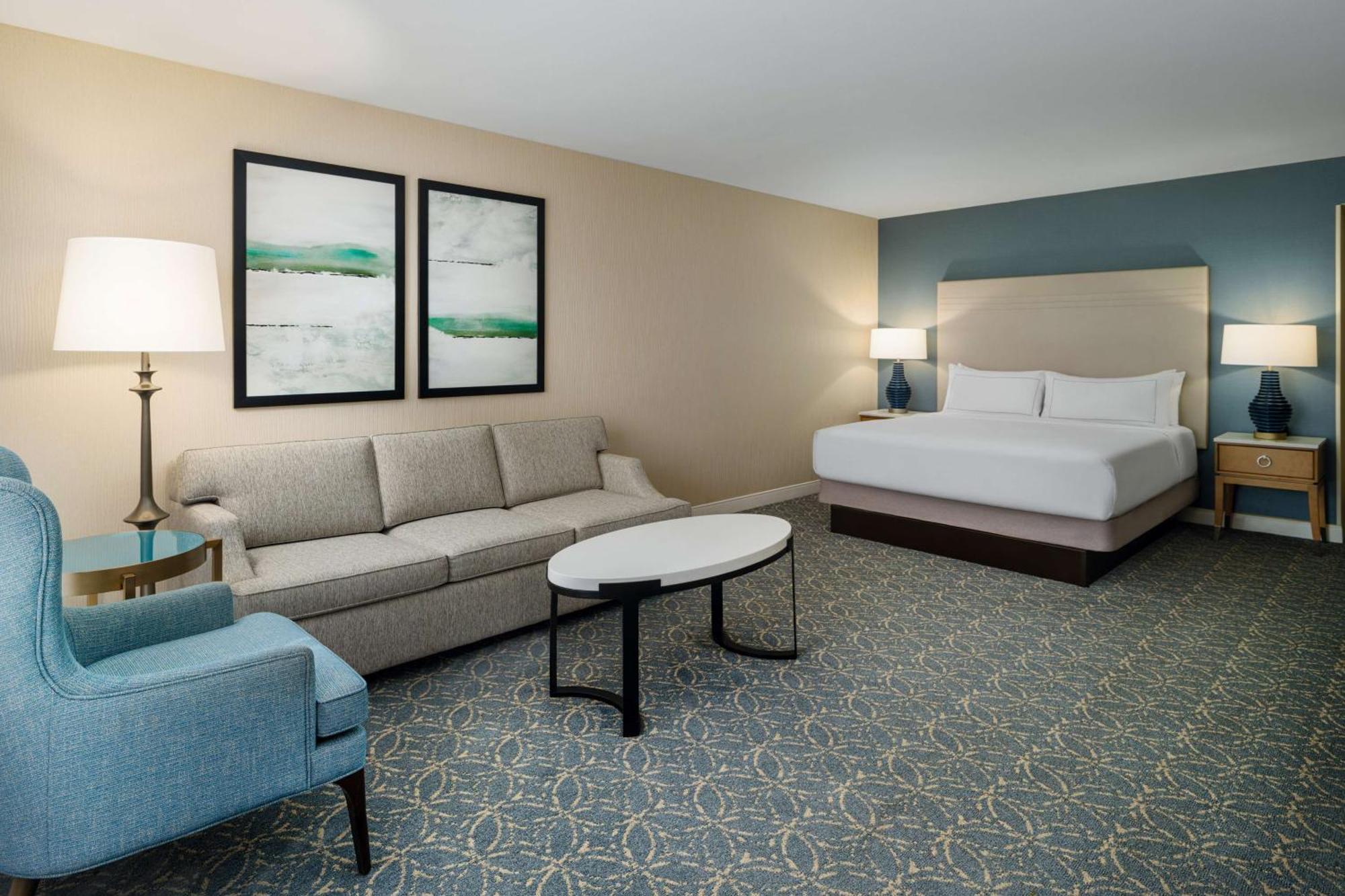 Hilton Santa Barbara Beachfront Resort Екстериор снимка
